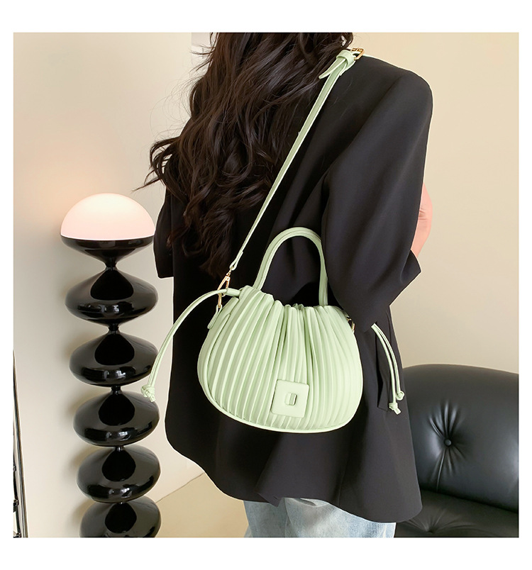 Bucket Bag / Khaki / Light Green / Beige